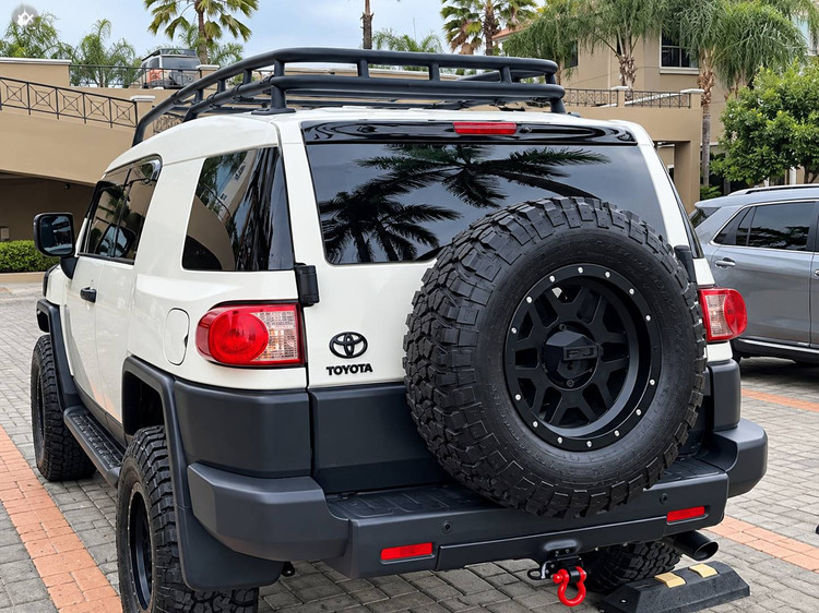 مجموعه چراغ خطر عقب فابریک تویوتا FJ Cruiser | اورجینال اف جی کروزر